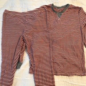 Burt Bee’s M Pajama Set